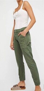 Citizens Of Humanity Green Capris with Utility Style